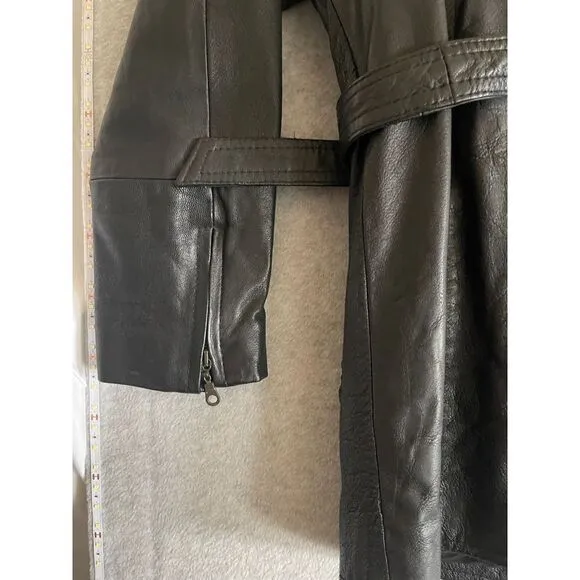 Joy Genuine Lambskin ‎ Leather Coat, sz Large, belted, faux fur collar, high end