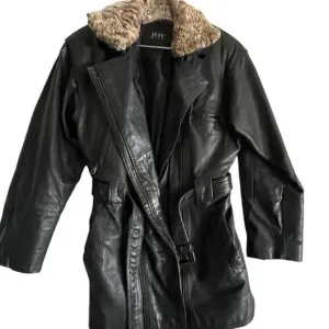 Joy Genuine Lambskin ‎ Leather Coat, sz Large, belted, faux fur collar, high end