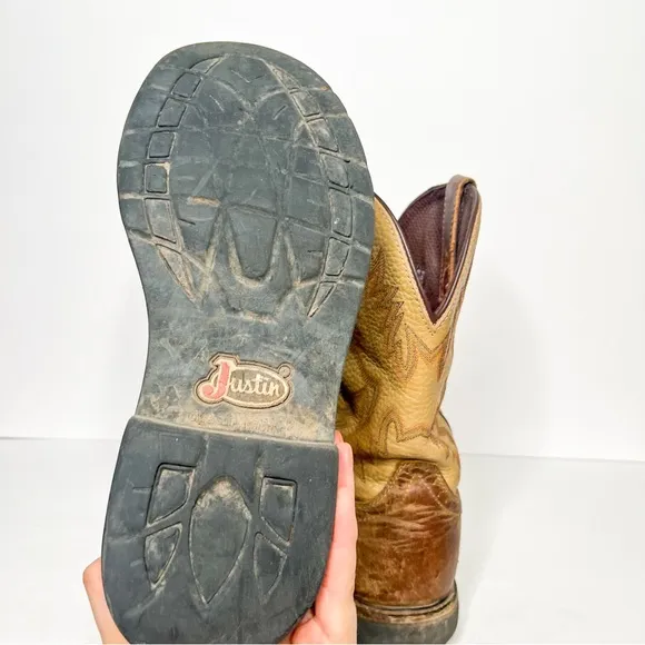 Justin Boots Brown Tan Leather Western Cowboy Boots Size 10 Decorative Stitching