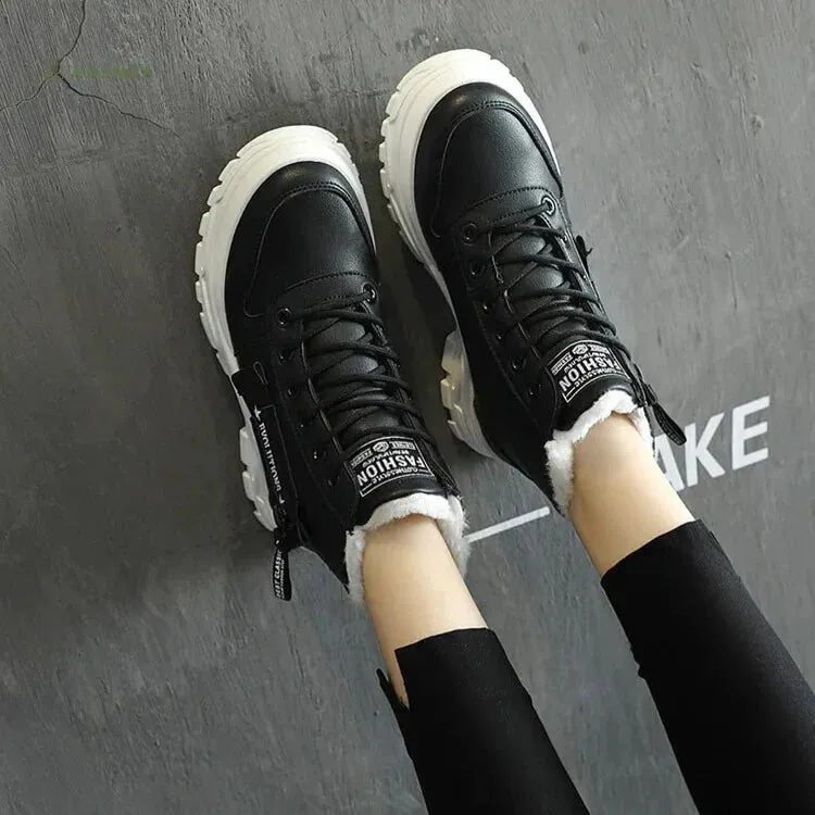 Karen - waterproof, plush women's winter boots on the inside