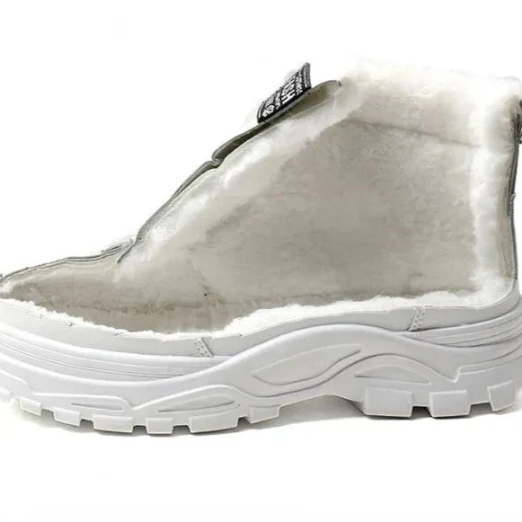 Karen - waterproof, plush women's winter boots on the inside