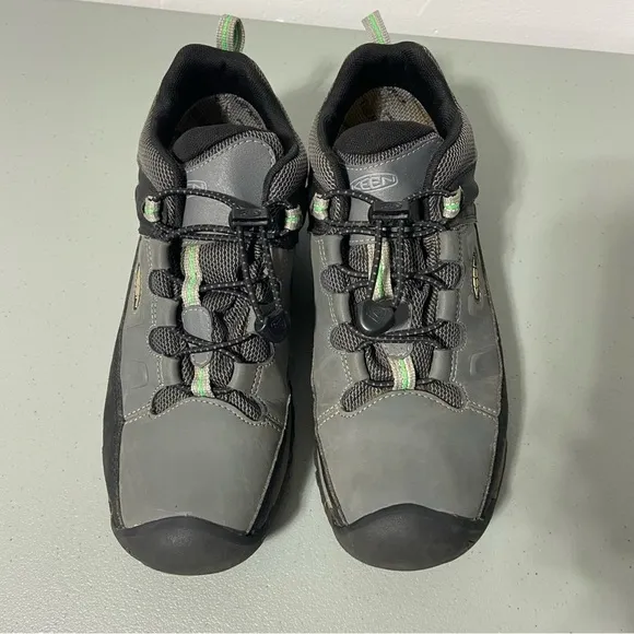 Keen Big Kids' Targhee Waterproof Low Shoe 1024011 Size 6 Hiking Shoes Slip On
