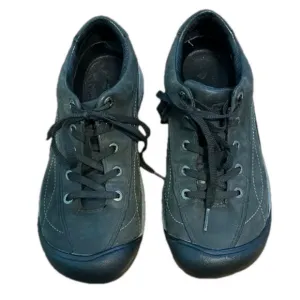 Keen Presidio Low Hiking Shoes Womens Size 7 EUR37.5 Dark green LeatherOutdoor