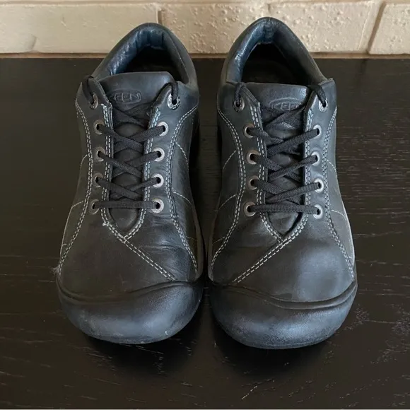 Keen Presidio Shoes Womens Size 7.5 Black Leather Trail Walking Hiking Sneakers