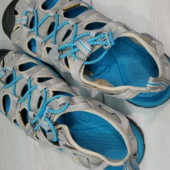 Keen Womens Outdoor Waterproof Hiking Sandals shoes sz 7