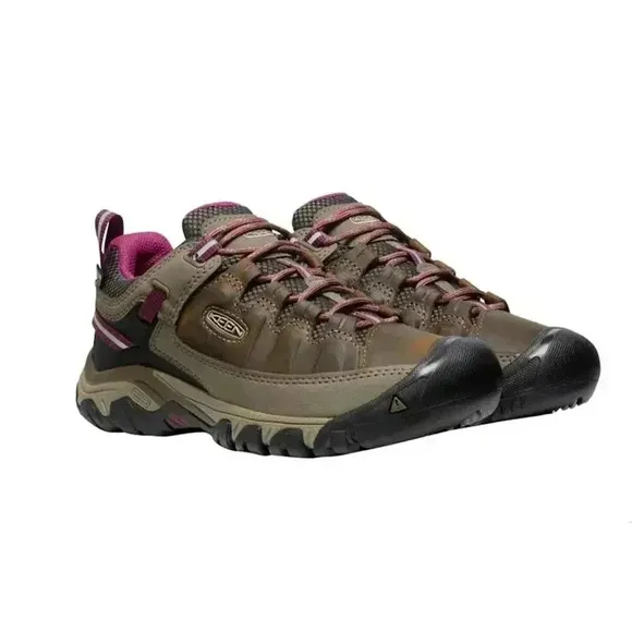 Keen Women's Targhee III Waterproof Hiking Shoe 10 Weiss/Boysenberry #1018177