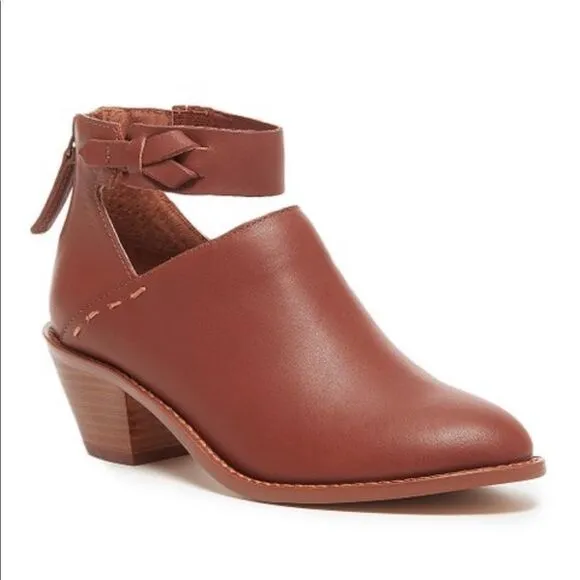 Kelsi Dagger Brooklyn Mahogany Kadeeja Leather Cutout Ankle Boot Brown Size: 8.5
