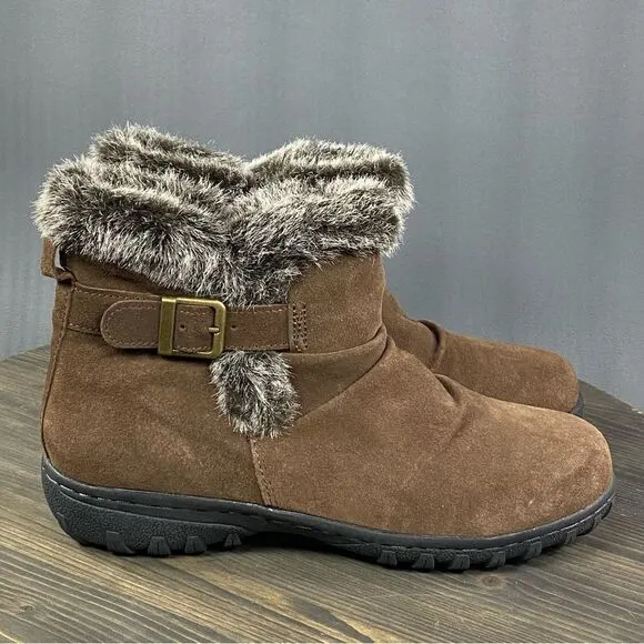 Khombu Lindsey All Weather Boots, Brown Suede womens size 9 new without box