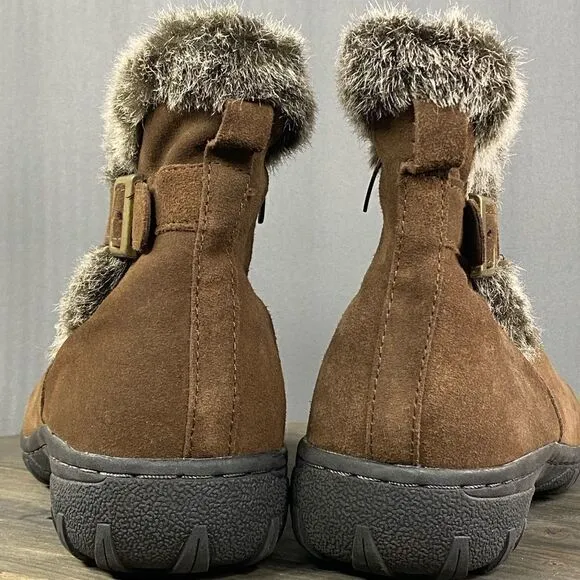 Khombu Lindsey All Weather Boots, Brown Suede womens size 9 new without box
