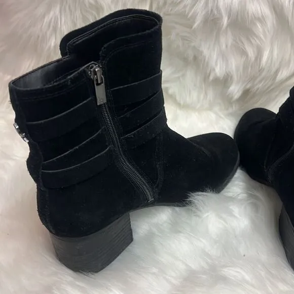Koolaburra by UGG Women's Kenz Black Suede Tassel Ankle Boots, Size 9 Bin 10