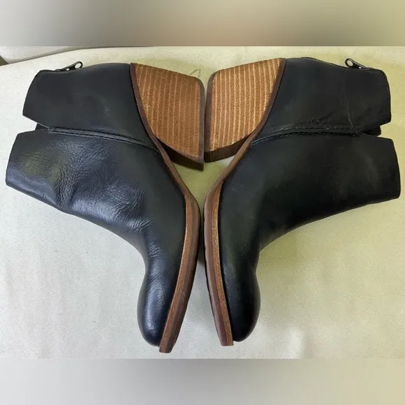 Kork Ease Black Chandra Ankle Leather Boots Size 6.5 M