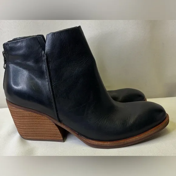Kork Ease Black Chandra Ankle Leather Boots Size 6.5 M