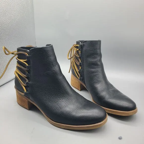 Korks By Kork Women's sz 7.5 M Ankle Boots Ease Black Leather Chunky heel laces