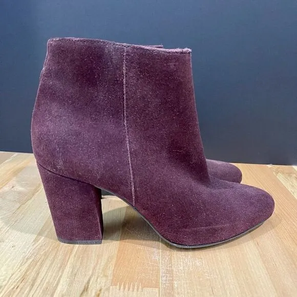 La Canadienne Suede Ankle Heeled Boots