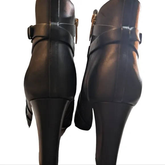 L'AGENCE Boots Francine Pointed Toe Block Heel Booties Buckles ..Size 10.5