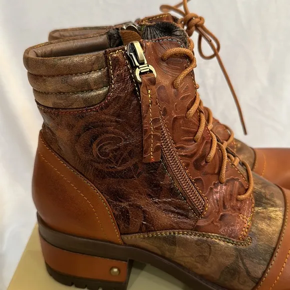 L'Artiste by Spring Step Leather Lace-Up Boots - Sunsetride
