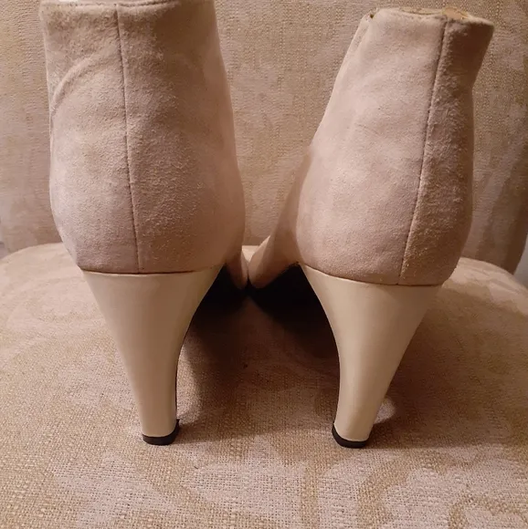 Leather ankle boots