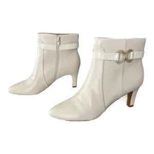 Life Stride Guild 2 Bone Cream Ankle Boots  Kitten Heel Women’s Size 11 M