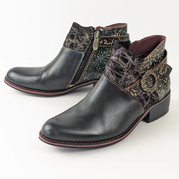 LIKE NEW L'ARTISTE Tiatia Buckle Boots Black Size 7 (37)