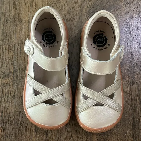 Livie &amp; Luca Gold Mary Jane Shoes size 11
