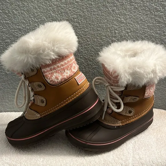 LONDON FOG  LIKE NEW Brown and White Fur-Lined Winter Boots