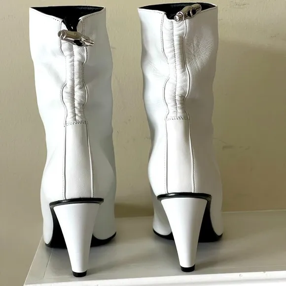 Longchamp Leather Ankle White Boots Pointed-Toes with Triangle Heels Size 7.5