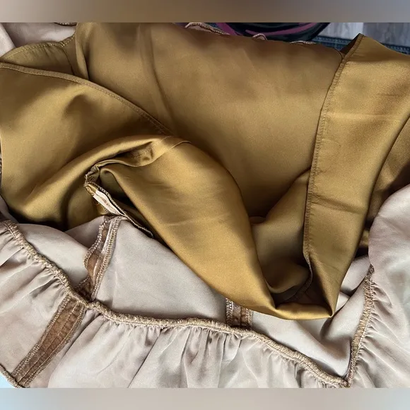 Love Shack Fancy Gold Mini Skirt‎ Size 0