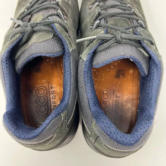 Lowa Tiago Lo Hiking Shoes Men's 9.5 Suede Outdoors Camping