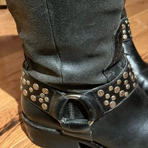 LUCCHESE SPIRIT WOMAN’S ALEXIS STUDDED BLACK LEATHER WESTERN RIDING BOOTS
