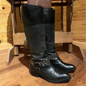 LUCCHESE SPIRIT WOMAN’S ALEXIS STUDDED BLACK LEATHER WESTERN RIDING BOOTS
