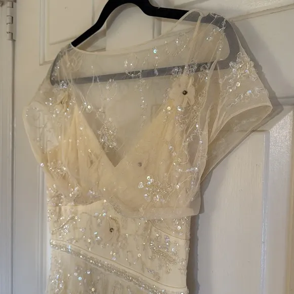 MAC DUGGALEmbellished Illusion Cap Sleeve Gown