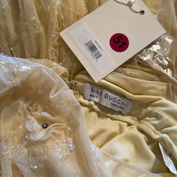 MAC DUGGALEmbellished Illusion Cap Sleeve Gown