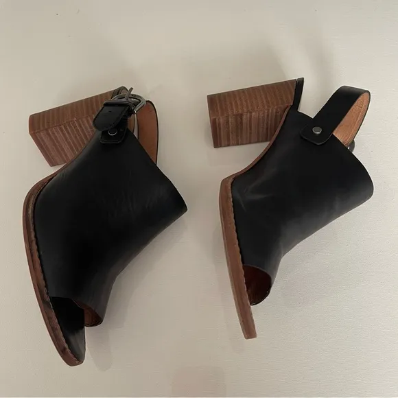 Madewell The Riley‎ Convertible Slingback Mule