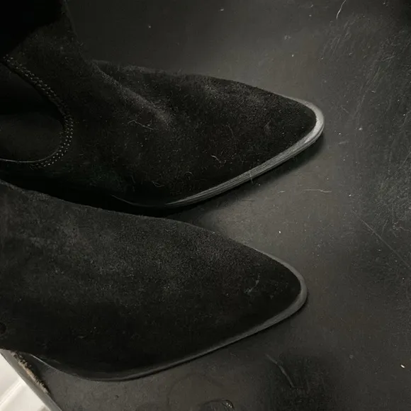 MANGO Black Cowgirl Boots