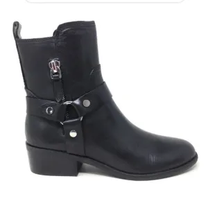 Marc Fisher Dalary Black leather motorcycle ankle boots sz 6
