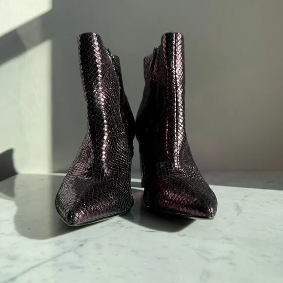 Marc Fisher Glam Metallic Snakeskin Violet Ankle Boots - Size 5.5