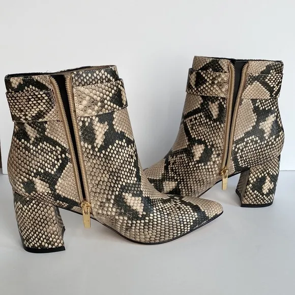 Marc Fisher Rymona Leather Buckle Heeled Ankle Boots Size 6.5