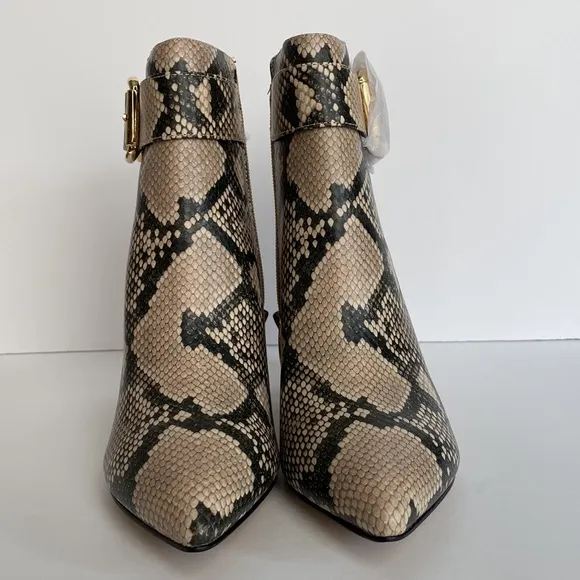 Marc Fisher Rymona Leather Buckle Heeled Ankle Boots Size 6.5