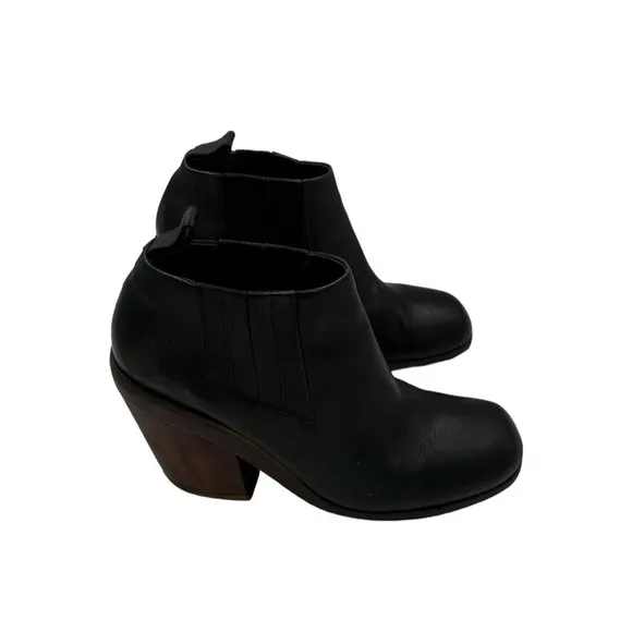MARSELL Leather Chelsea Boots Black IT38/US8