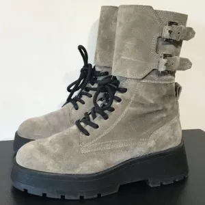 Massimo Dutti Lace Up Platform Lug Sole Combat Boots Gray Suede Leather 6.5 US
