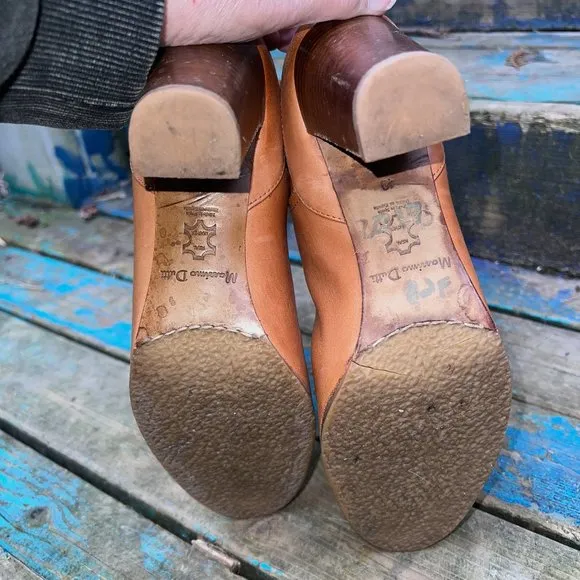 MASSIMO DUTTI Leather Ankle Strap Boots