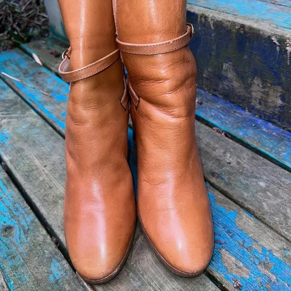 MASSIMO DUTTI Leather Ankle Strap Boots