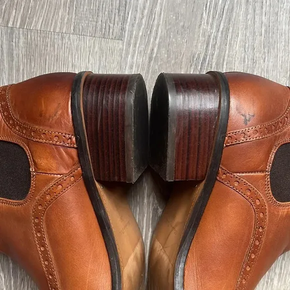 Massimo Dutti Women's Brown Leather Ankle Wingtip Boots Size 39