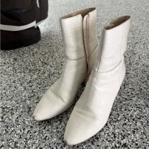 Matisse White Ankle Boots