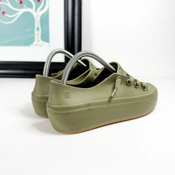 Melissa Possession Sneaker in Olive Green | Size 8 | Waterproof &amp; Vegan