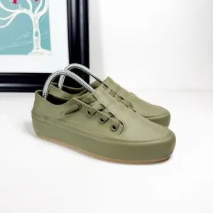 Melissa Possession Sneaker in Olive Green | Size 8 | Waterproof &amp; Vegan