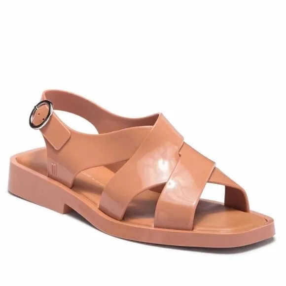 Melissa | Melrose crosscross sandal | Dark beige
