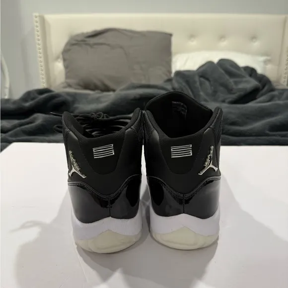 Men Jordan 11 Retro Jubilee