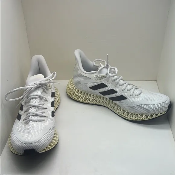 Men’s Adidas 4DFWD 2 White and Black Running Sneakers Shoes GX9247 10