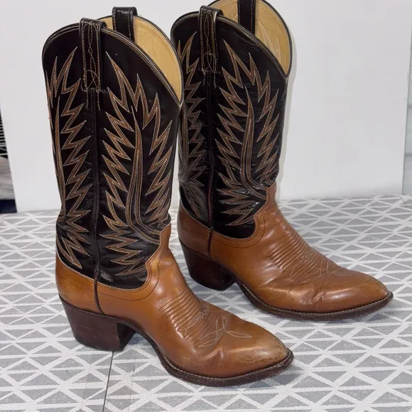 Men's Dan Post Cowboy Boots Size 8 Brown and Black
